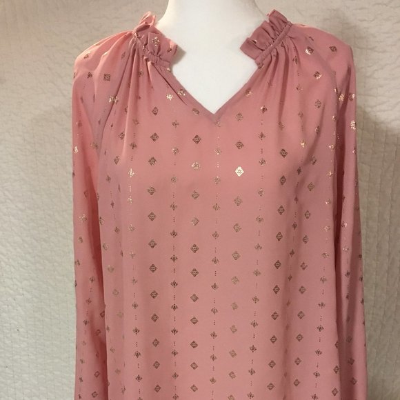 Time and Tru Blouse - Picture 2 of 6